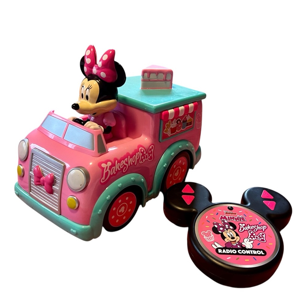 EUC - Disney Minnie Mouse Bakeshop RC Car